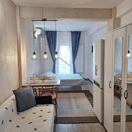 Ap Alexe Apartment เอโฟริเอนอร์ด ภายนอก รูปภาพ