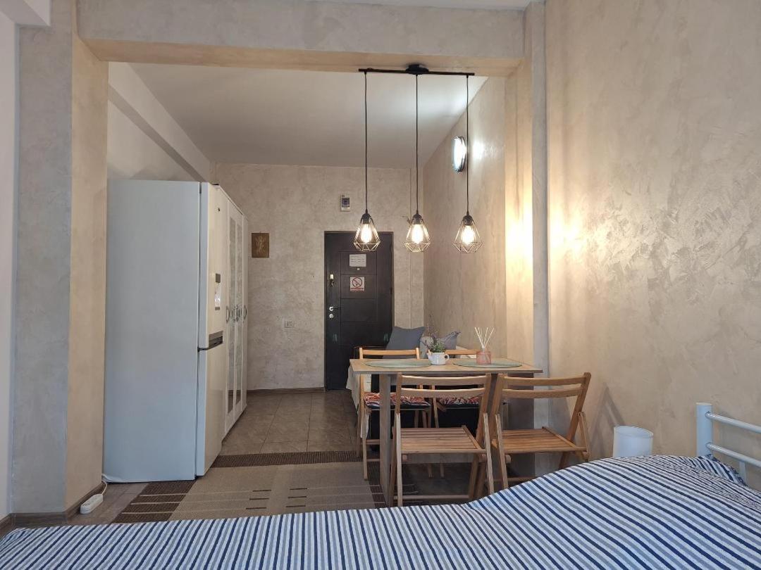 Ap Alexe Apartment เอโฟริเอนอร์ด ภายนอก รูปภาพ