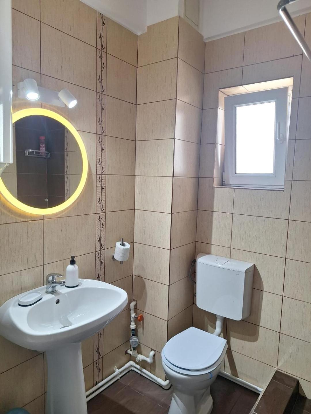 Ap Alexe Apartment เอโฟริเอนอร์ด ภายนอก รูปภาพ